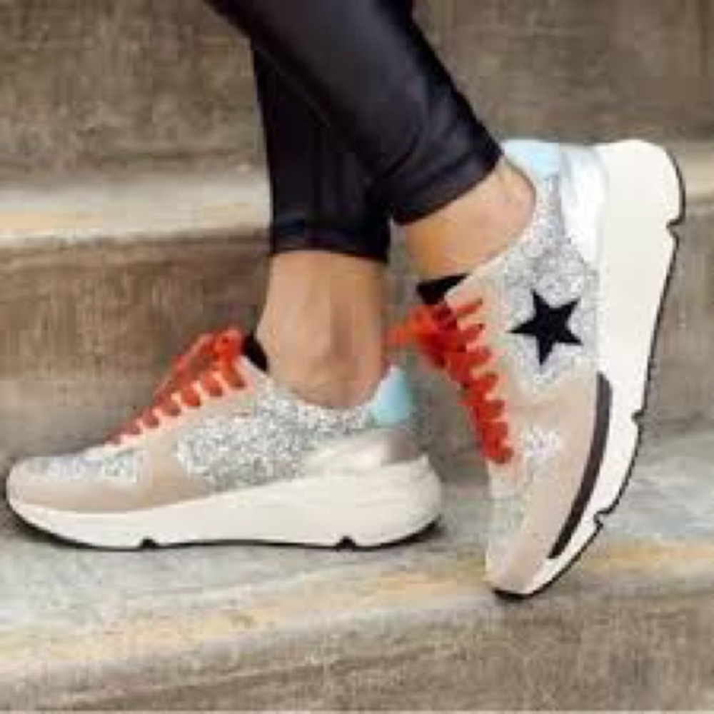 Oasis Society superstar Stylish Silver Sneakers with Black Star 9